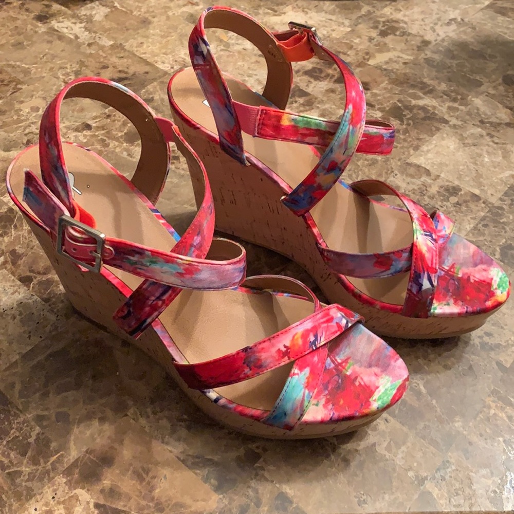 BP. Cute Cork Platform Wedge Sandals! Size 8